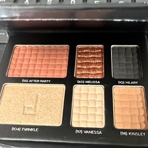 Doucce Eyeshadow Blush Palette - On the Go Coral, Black, Light Pink Shades NEW
